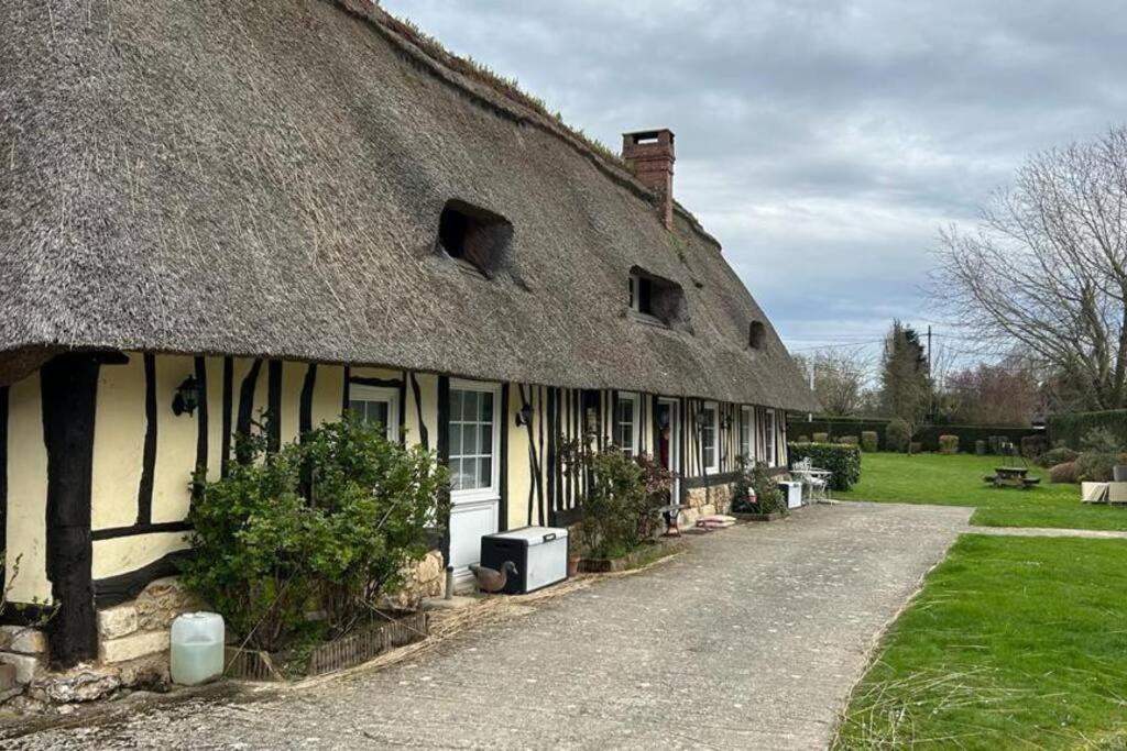 Chaumiere De Charme Cosy Villa Saint-Eloi-de-Fourques Exterior photo